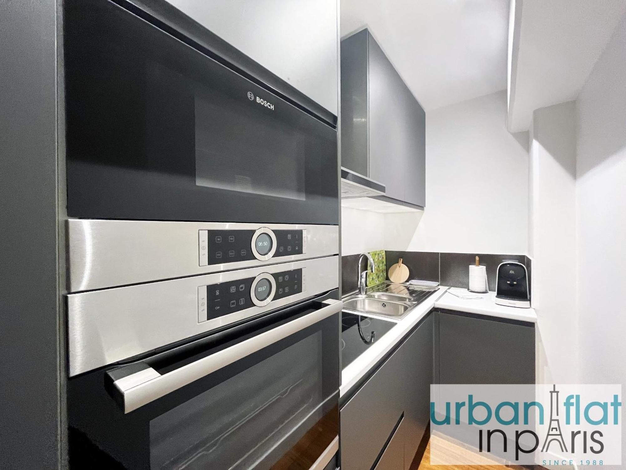 Urban Flat 168 - Spacious 1-bedroom In Parijs